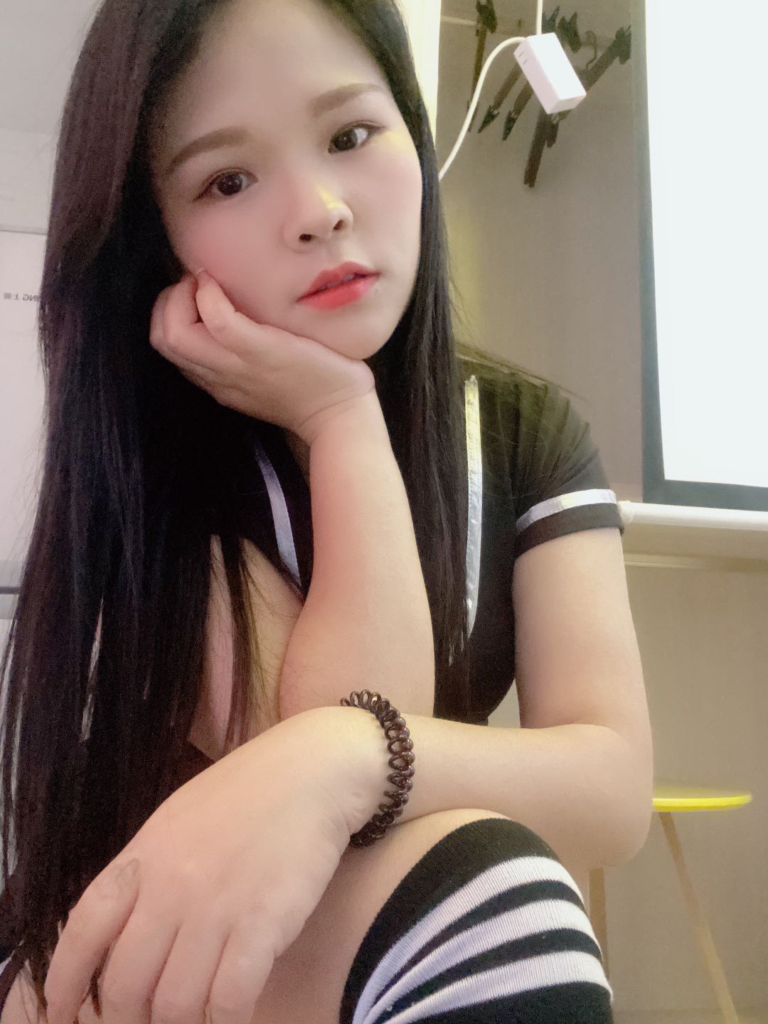 SaoB 奶子白下面紧又热又水多 艹多了还会流水出来